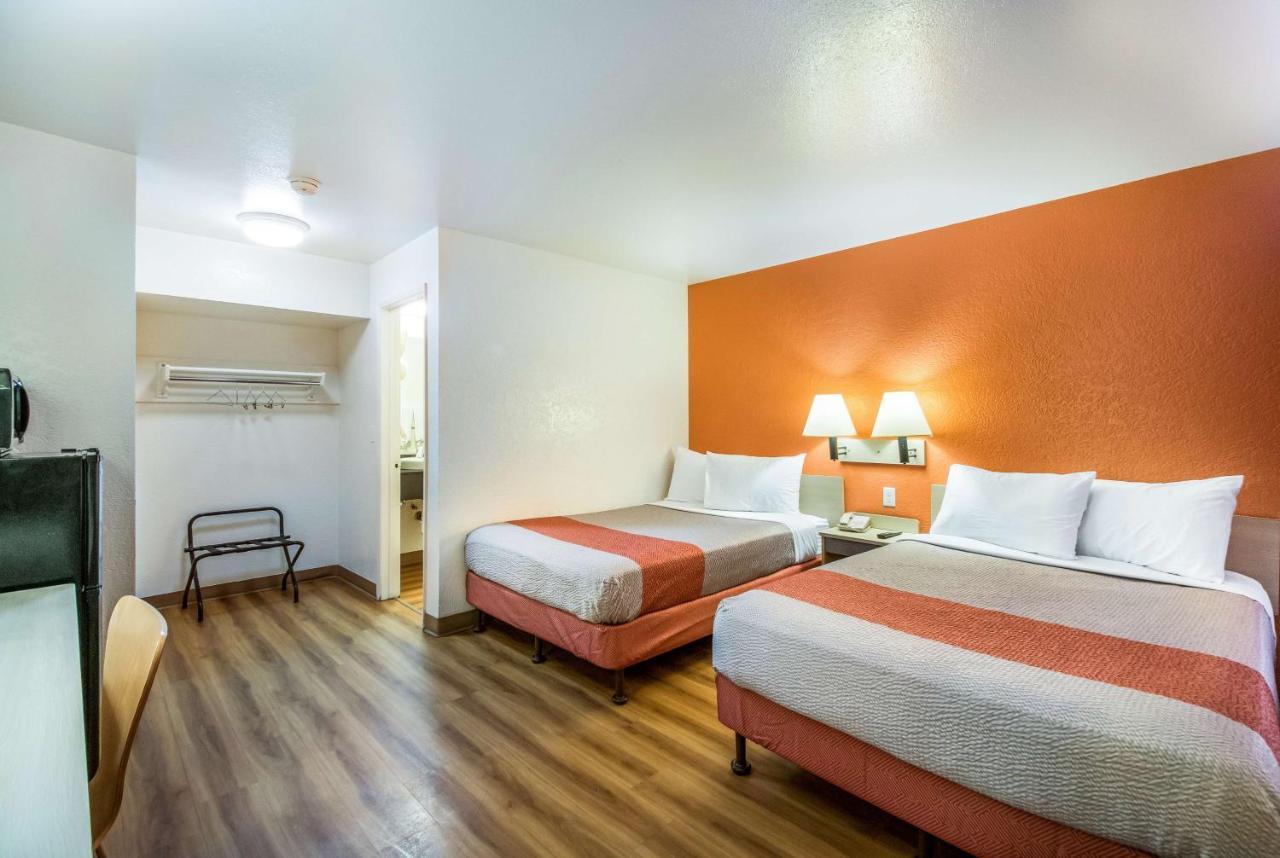 Motel 6-Youngtown, Az - Phoenix - Sun City Zewnętrze zdjęcie