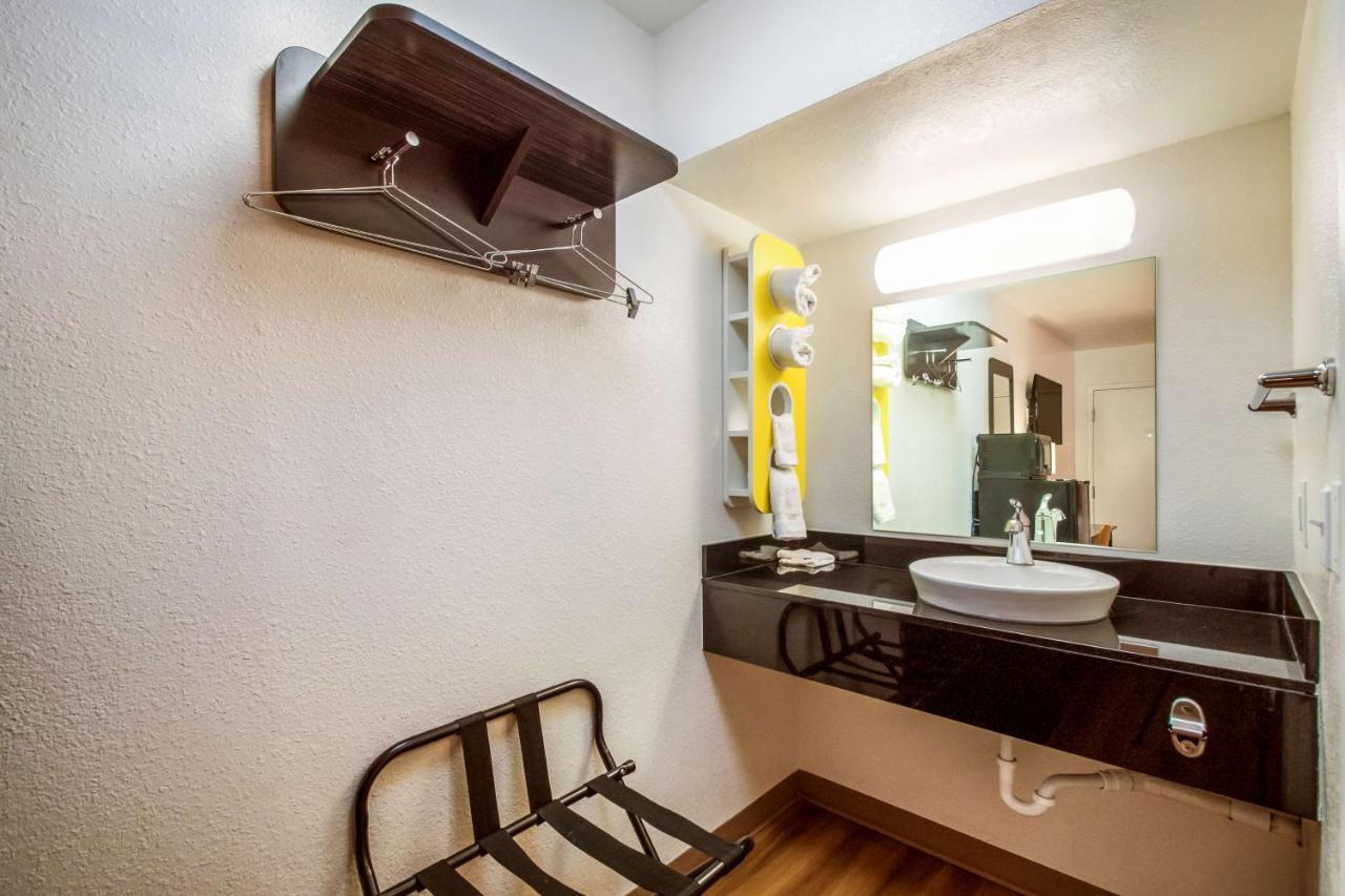 Motel 6-Youngtown, Az - Phoenix - Sun City Zewnętrze zdjęcie