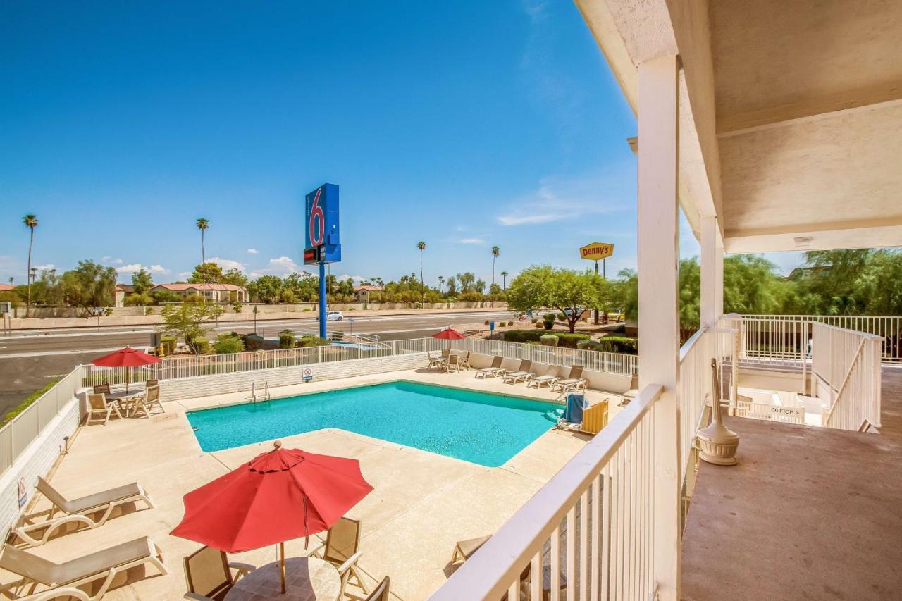 Motel 6-Youngtown, Az - Phoenix - Sun City Zewnętrze zdjęcie