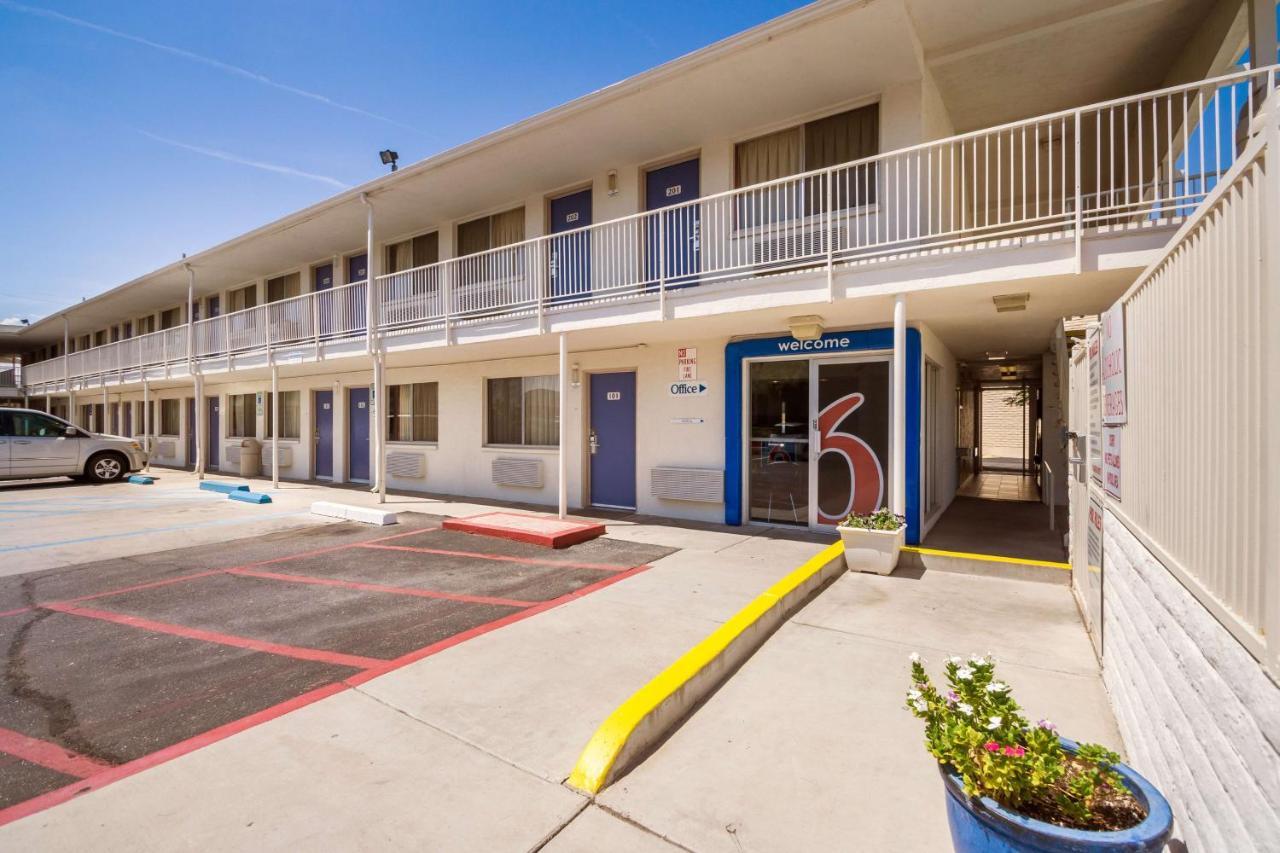 Motel 6-Youngtown, Az - Phoenix - Sun City Zewnętrze zdjęcie